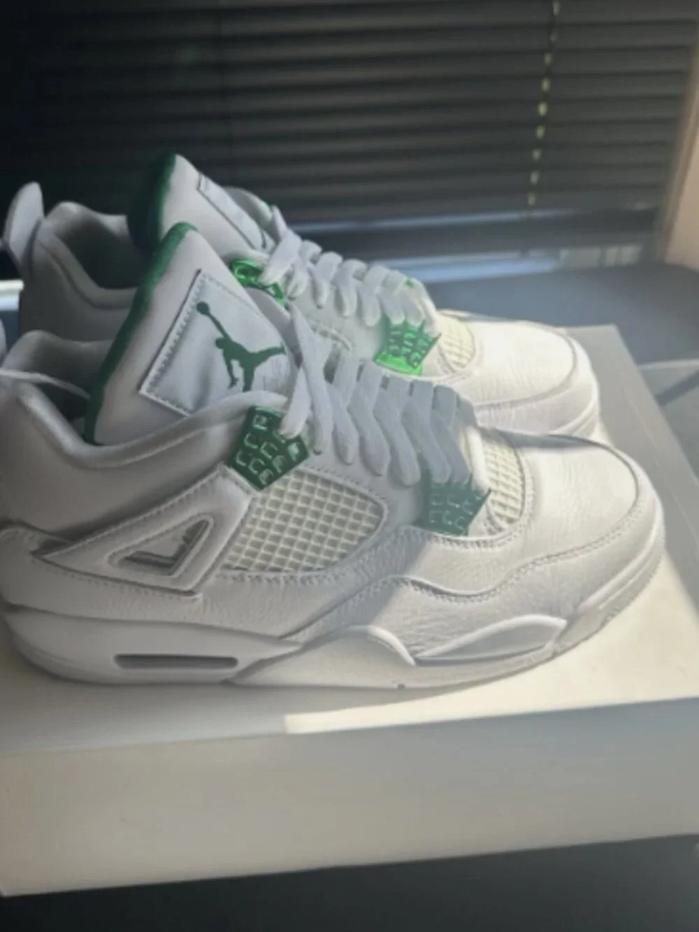 Jordan 4 Retro Metallic Green Men’s Sneaker